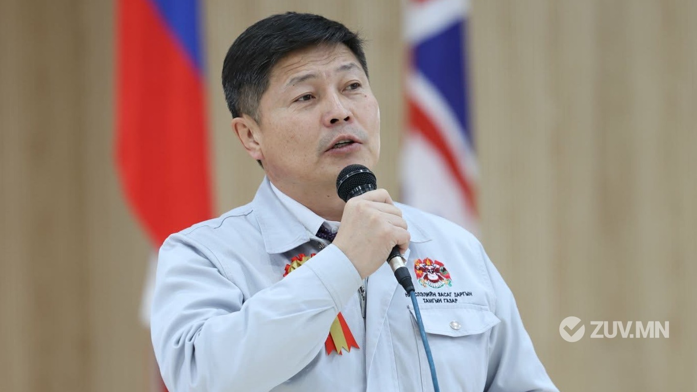 Ерөнхий боловсролын 23 дугаар сургууль усан бассейн бүхий спорт заалтай анхны улсын сургууль боллоо