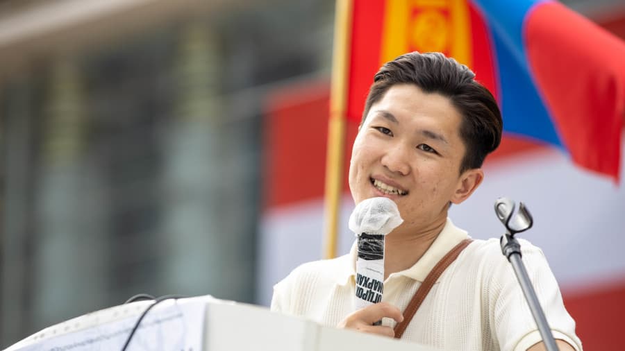 О.Уламсайхан: Сайн эмч сувилагч нарын хүчинд л давж байна