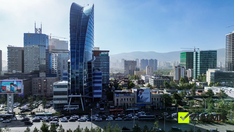 Улаанбаатарт 12 хэмийн дулаан байна