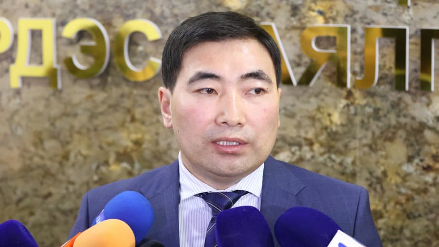 Б.Дашпүрэв: Өнөө маргаашаас эхлэн дизелийн үнэ 300 төгрөгөөр нэмэгдэнэ