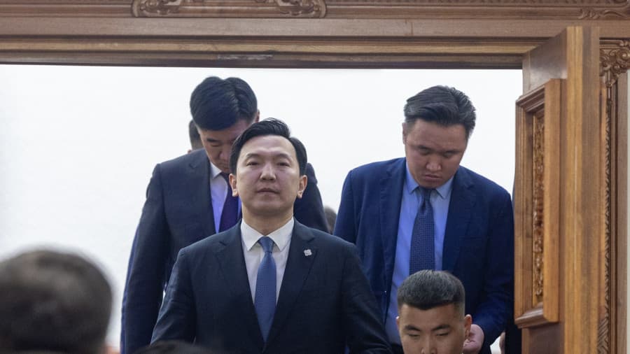 Ерөнхий сайд Н.Учрал өнөөдрийн дотор Засгийн газрын бүтцээ танилцуулна