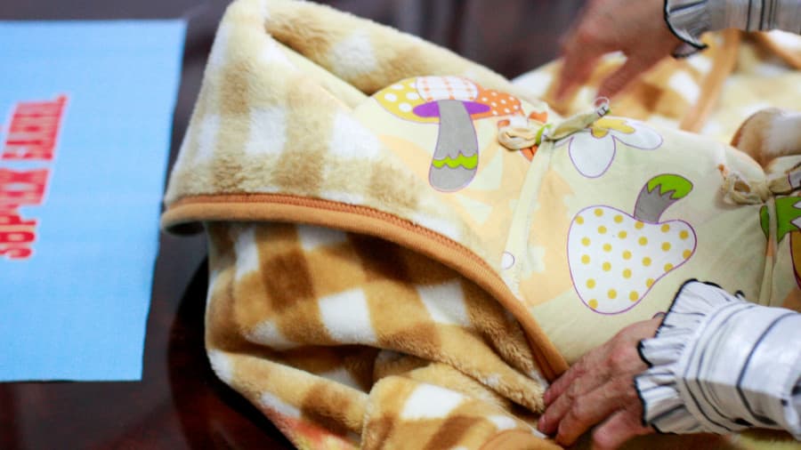 Нэг нас хүрээгүй хүүхдээ алдсан эхчүүдийн эрхийг хамгаалж, урамшуулал дэмжлэгт хамруулах хуулийн төслийг хэлэлцэнэ