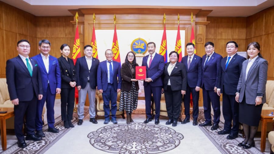 Хувь хүний орлогын албан татварын тухай хуульд өөрчлөлт оруулах тухай хуулийн төслийг өргөн мэдүүллээ