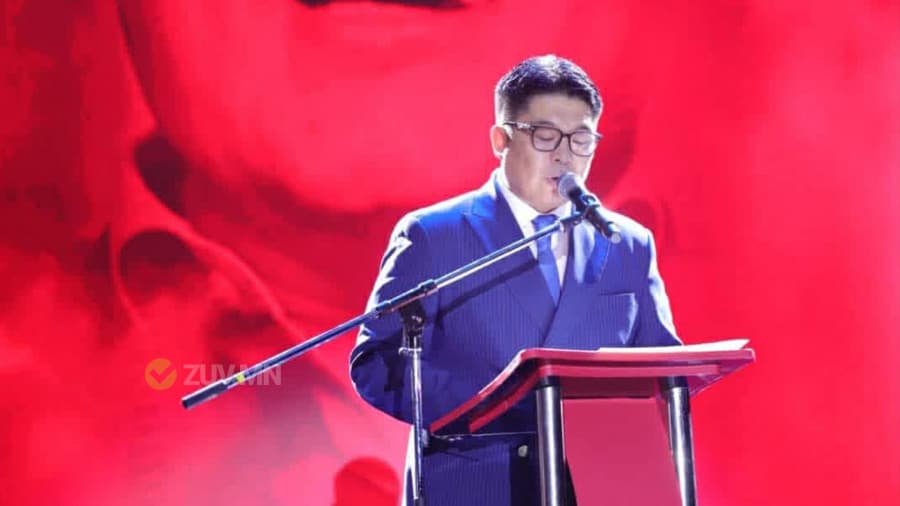 Буянаагийн Ган-Очир Нийслэлийн Ардчилсан Намын даргад өрсөлдөгчгүй нэр дэвшлээ