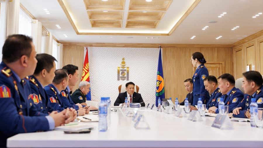 Н.Номтойбаяр онцгой байдлын салбарын хууль эрх зүйн орчин, цалин хөлс, урамшууллын тогтолцоог сайжруулна