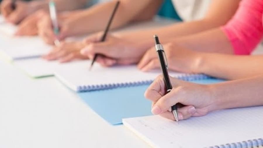 Хүүхдийн хичээлийн хоцрогдол арилгана гэх нэрийдлээр 6 сая төгрөг залилжээ