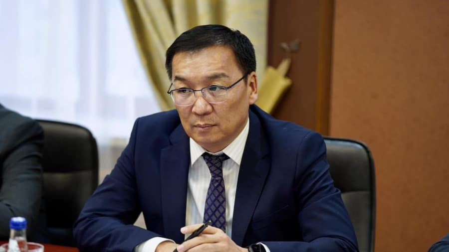 Б.Насантогтохын 7,5 тэрбум төгрөгөөр үнэлэгдэх 17 үл хөдлөх хөрөнгө, 3 тээврийн хэрэгслийг битүүмжиллээ