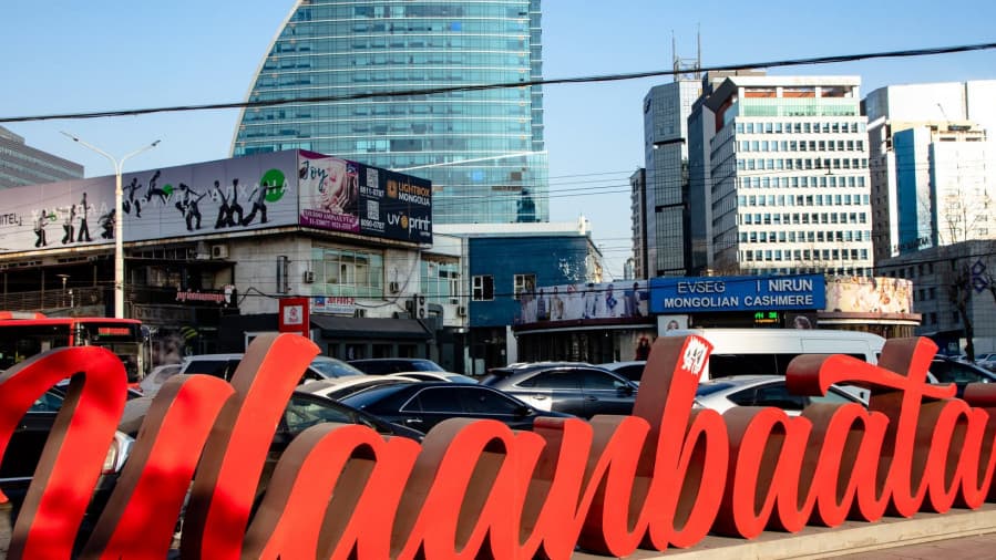 Улаанбаатарт найман градус дулаан байна