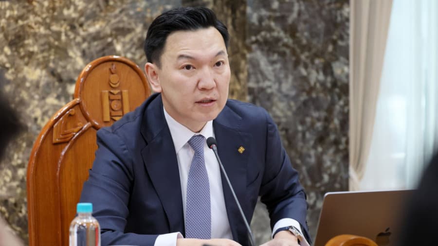 Татварын өртэй 12100 компанийн дансыг өнөөдрөөс нээлээ