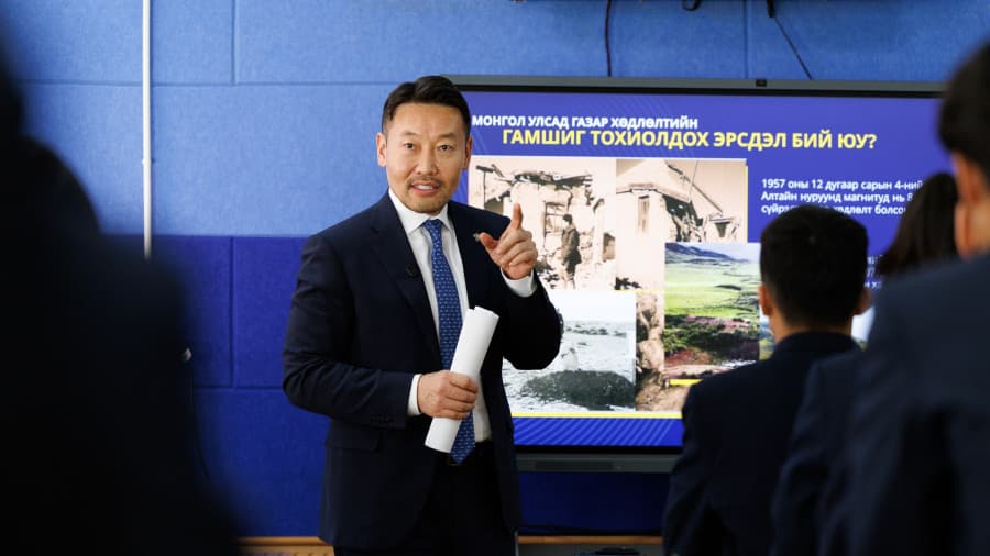 Зарлан мэдээллийн дуут дохиогоор гамшгаас сэргийлэх дадлага сургуулилт хийлээ