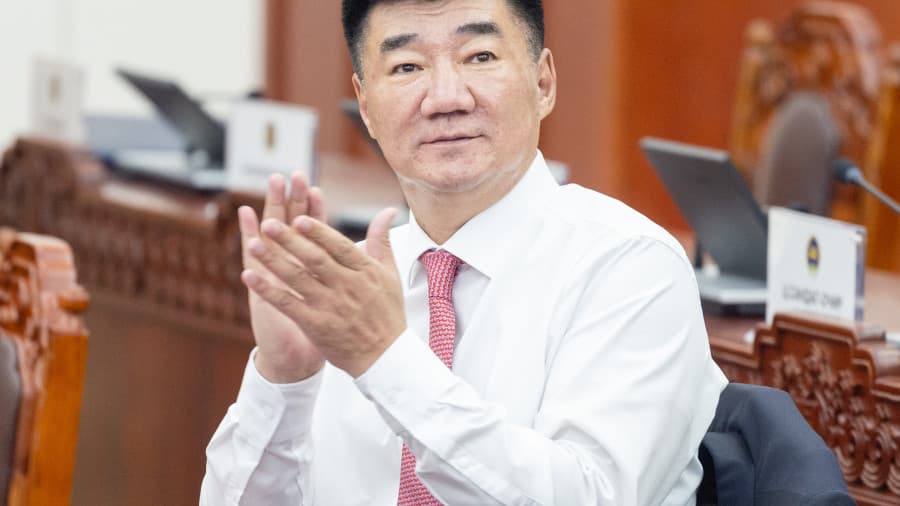 УИХ-ын 15 дахь дарга С.Бямбацогт гэж хэн бэ