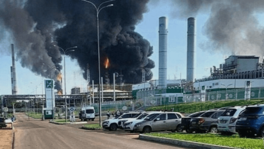 ОХУ-ын Газрын тос боловсруулах үйлдвэрүүдийн хүчин чадал буурсаар байна