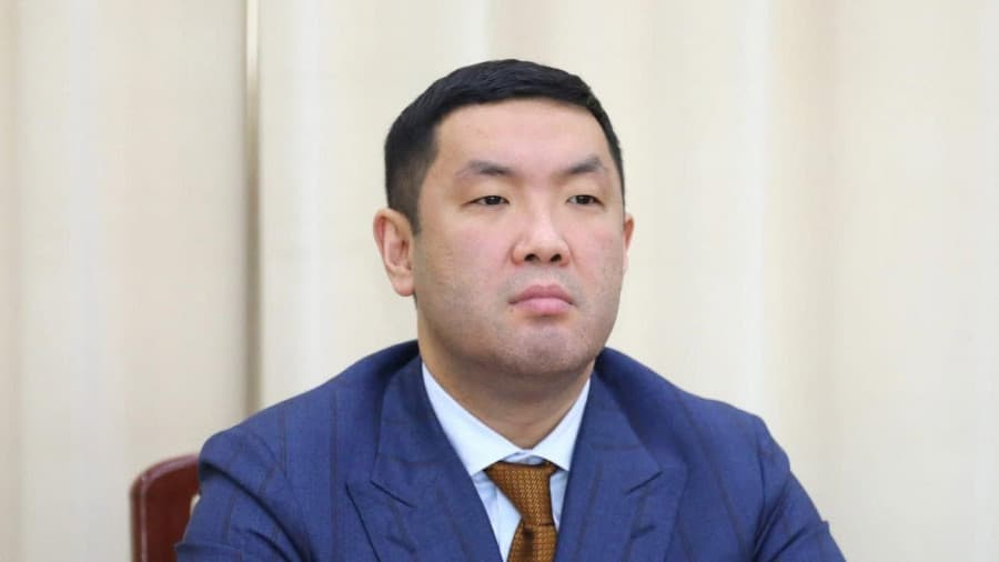 Г.Дашням: Өөрийн эзэмшлийн нисдэг тэргийг Нөмрөгийн дархан цаазат газар дээр үнэ төлбөргүй ашиглуулахад бэлэн байна