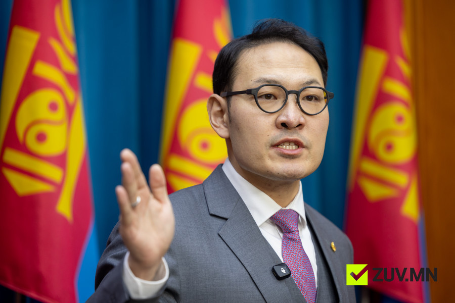 Э.Батшугар: Эрүүл мэндийн салбарт цогц арга хэмжээ авсны үр дүнд 150 тэрбум төгрөг хэмнэж эмч, ажилтнуудын цалинг нэмнэ